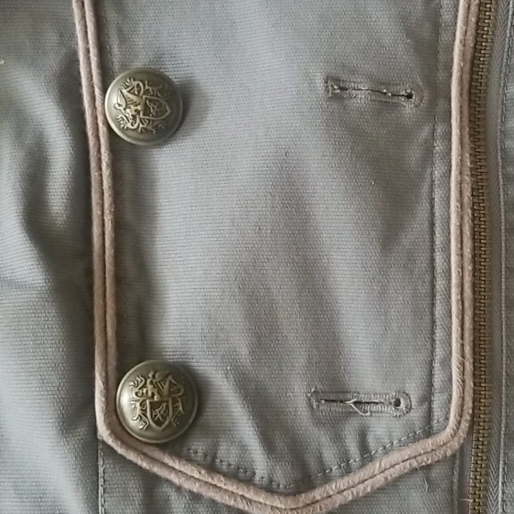 Jacket - Picture 2 of 4